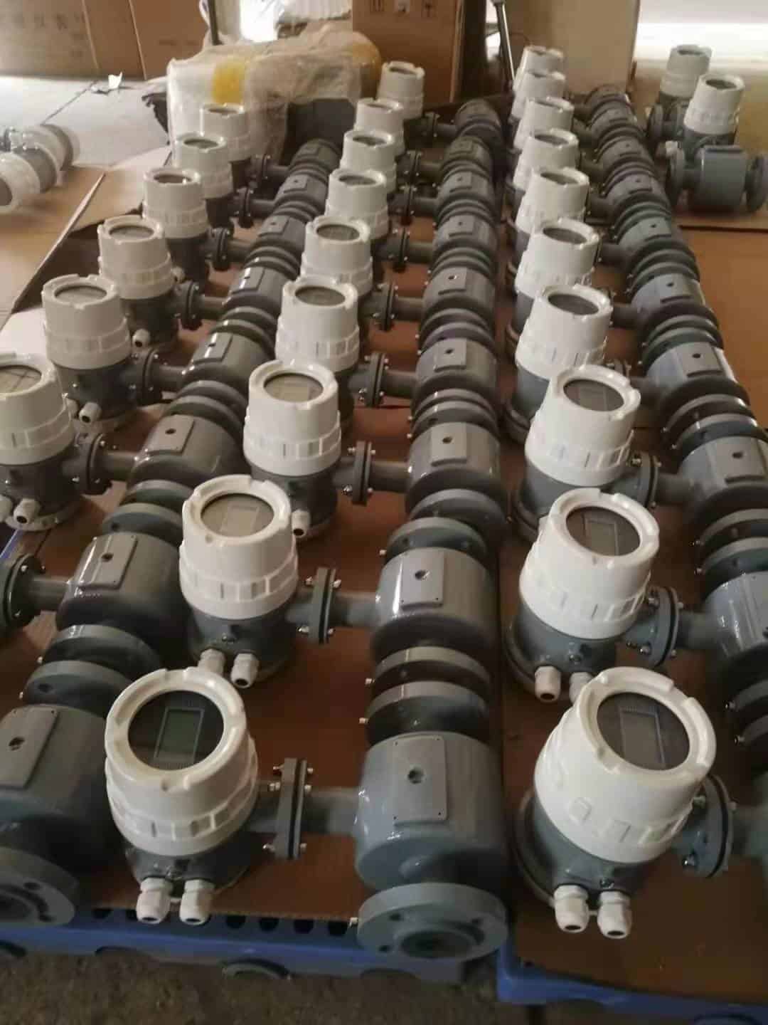 Magnetic flow meter detail 3