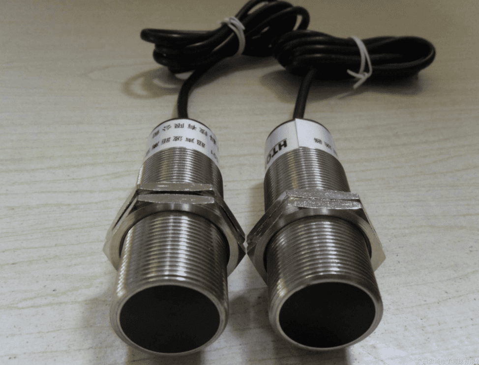 Procurement Guide: Ultrasonic liquid level sensors 49 Ultrasonic Level Sensor