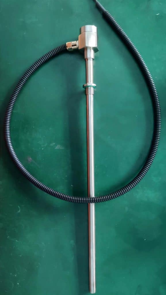 capacitive level sensors for oil