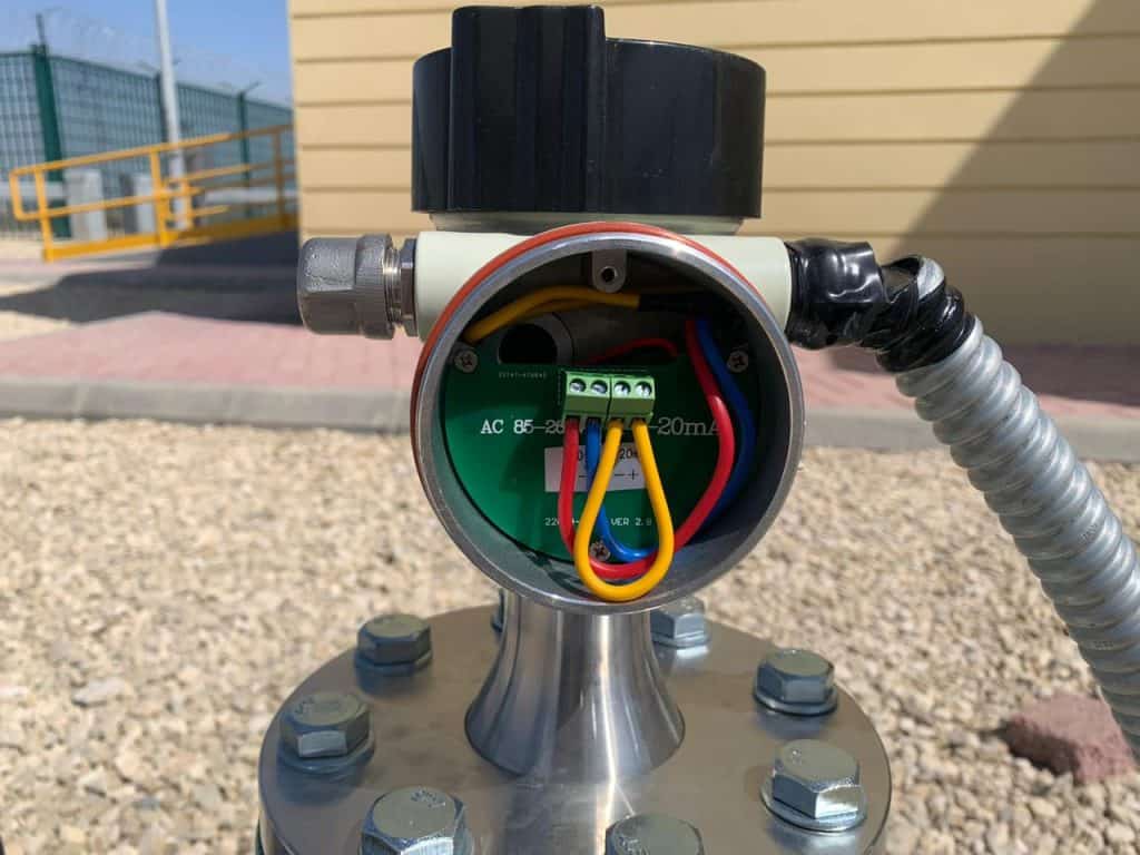 Underground storage tank - septic tank liquid level monitoring 4