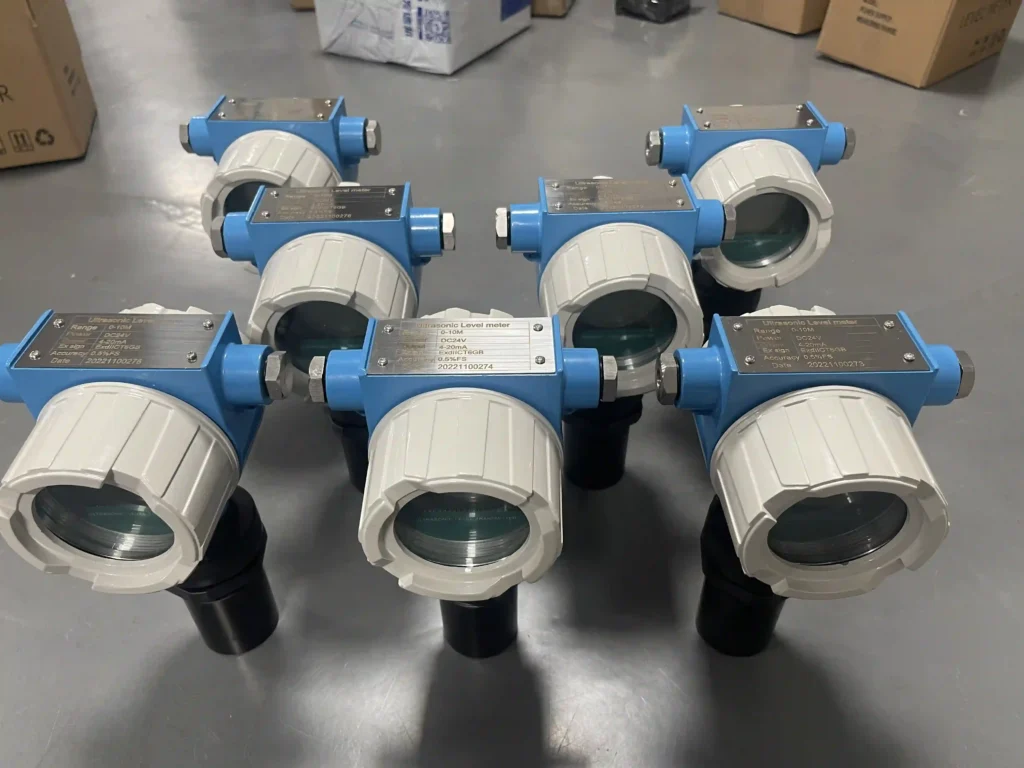 Level Transmitters 22 Explosion-proof ultrasonic level meters